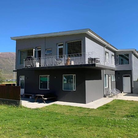 Seydisfjördur Apartment Seyðisfjörður Exteriör bild